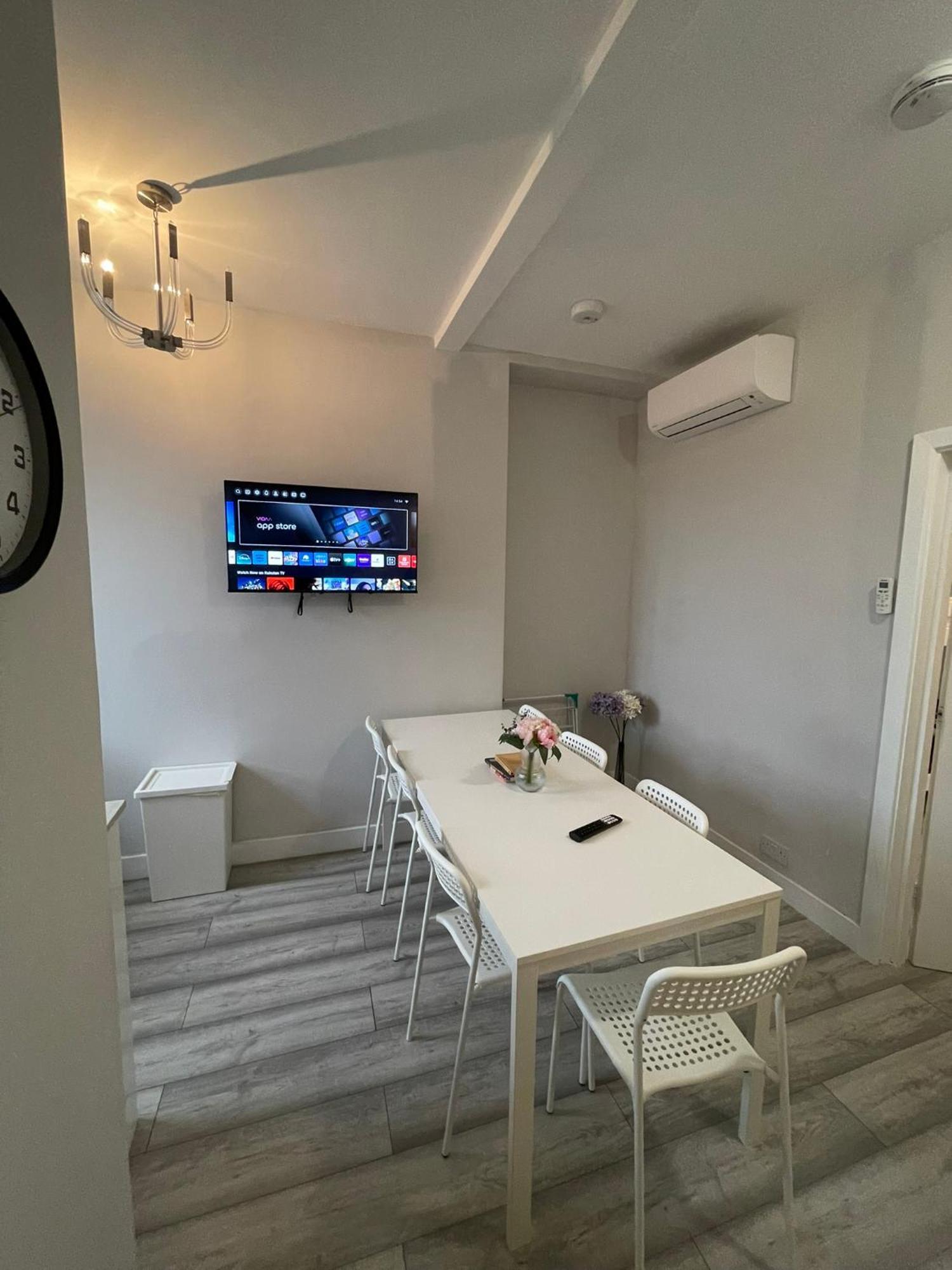 Chamberlayne Inn Лондон Екстериор снимка